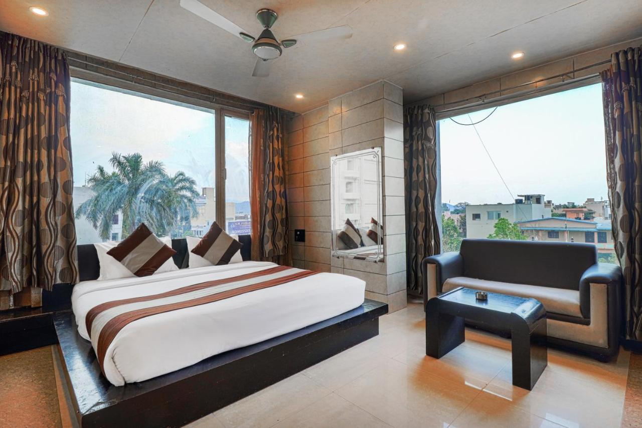 Oaktel Hotel Grand Shiva Near Ganga Ghat Haridwār Buitenkant foto