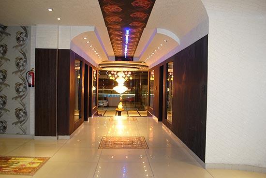 Oaktel Hotel Grand Shiva Near Ganga Ghat Haridwār Buitenkant foto